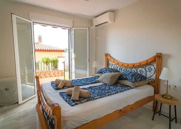 Apartment In Burriana, Nerja