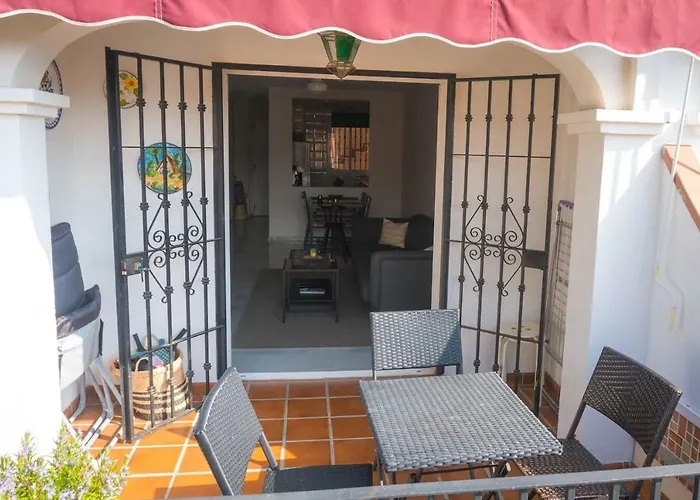 In Burriana, * Nerja